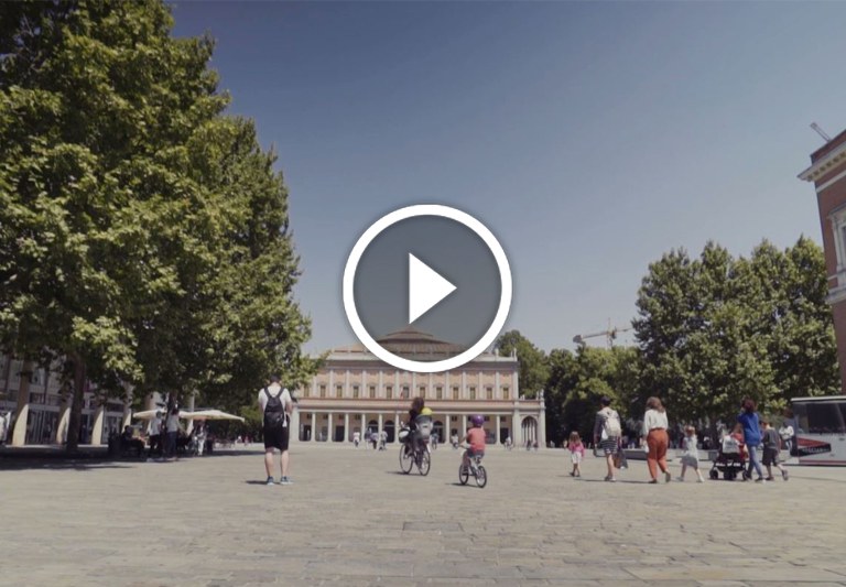 Video: "Let be inspired... you are in Reggio Emilia". Opens the external link to YouTube